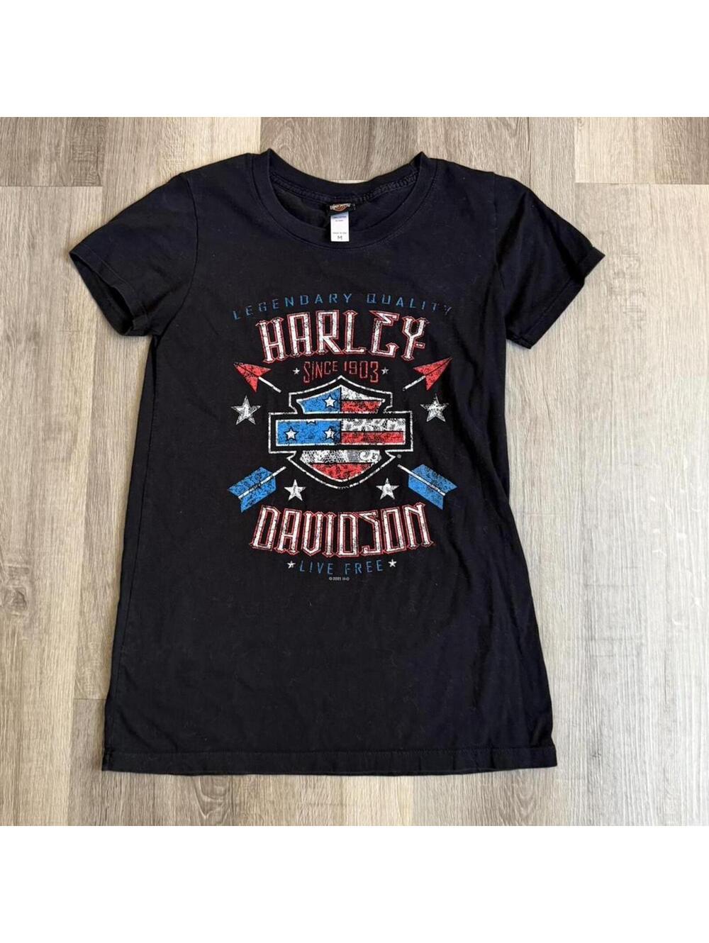 Harley Davidson black baby tee with red & blue accents. Size M #bikerchic